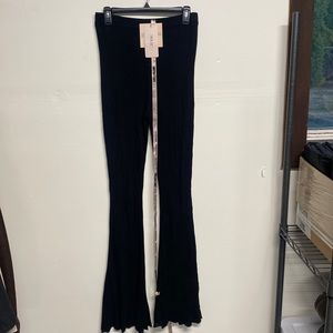 House of CB women’s Marlena pants size L